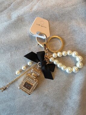 "N°5" Perfume Bottle"Fashion Keychain & Bag Charm